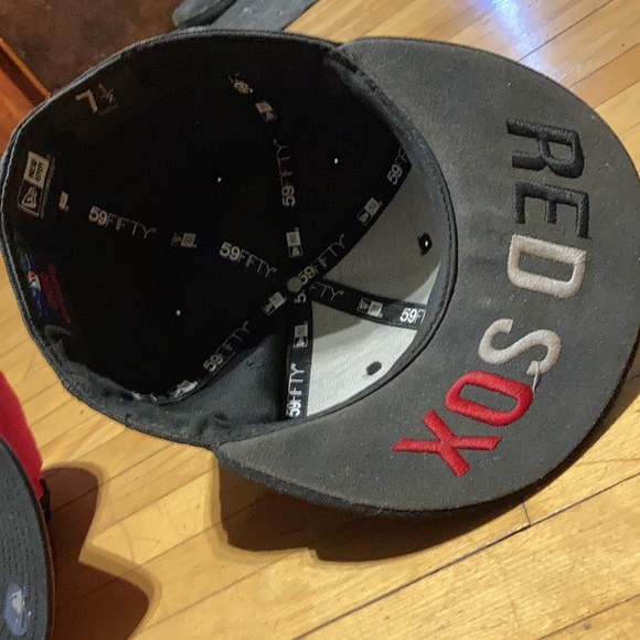 Classic Red Sox Caps - Picture 11 of 16